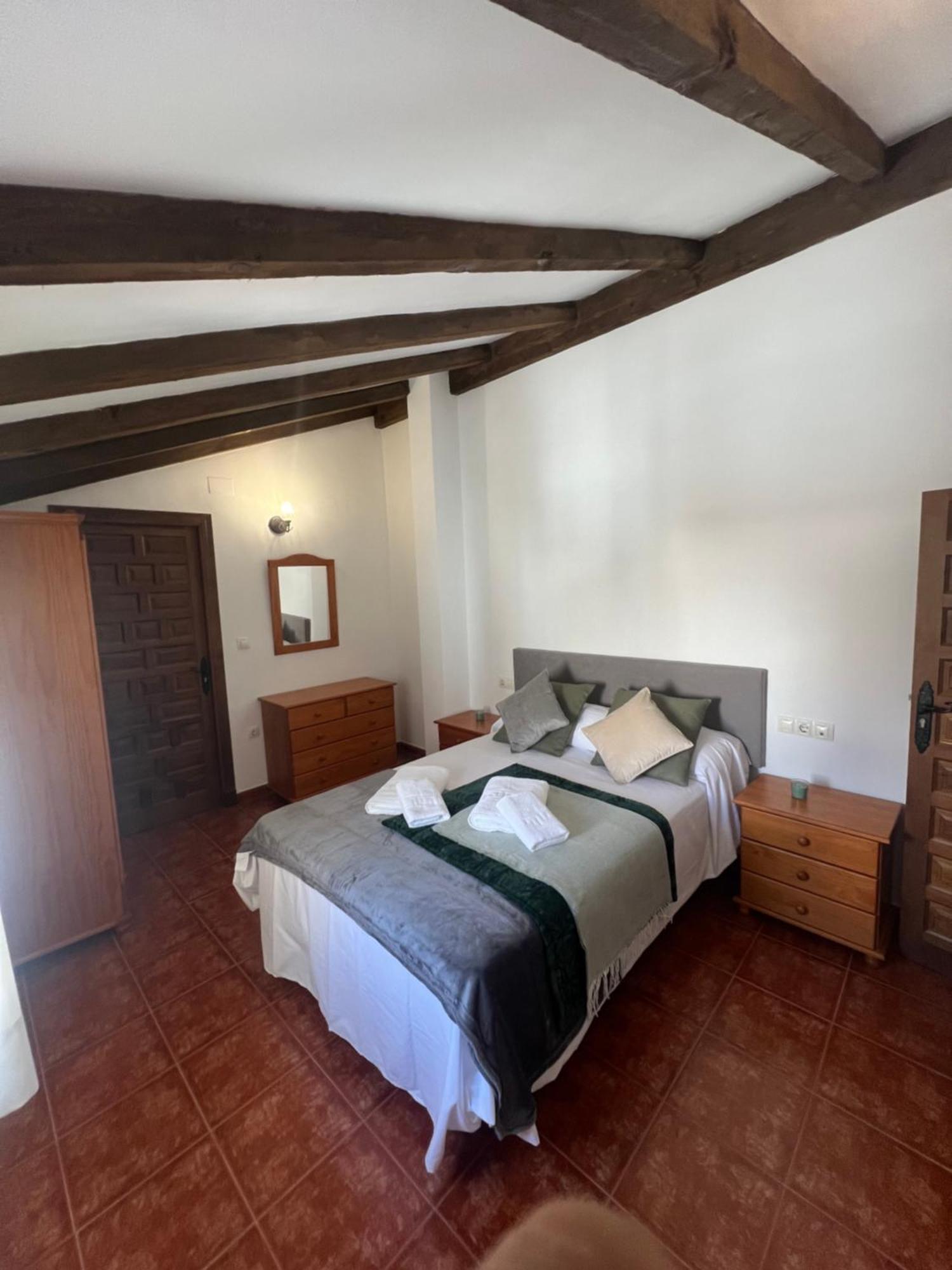 Villa Casa Pancho Zahara De La Sierra Exterior foto